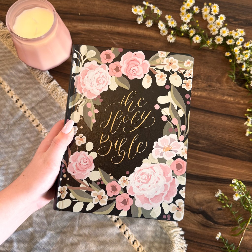 Rosette Theme ESV journaling Bible